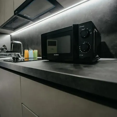 Apartment Bejart 1 *